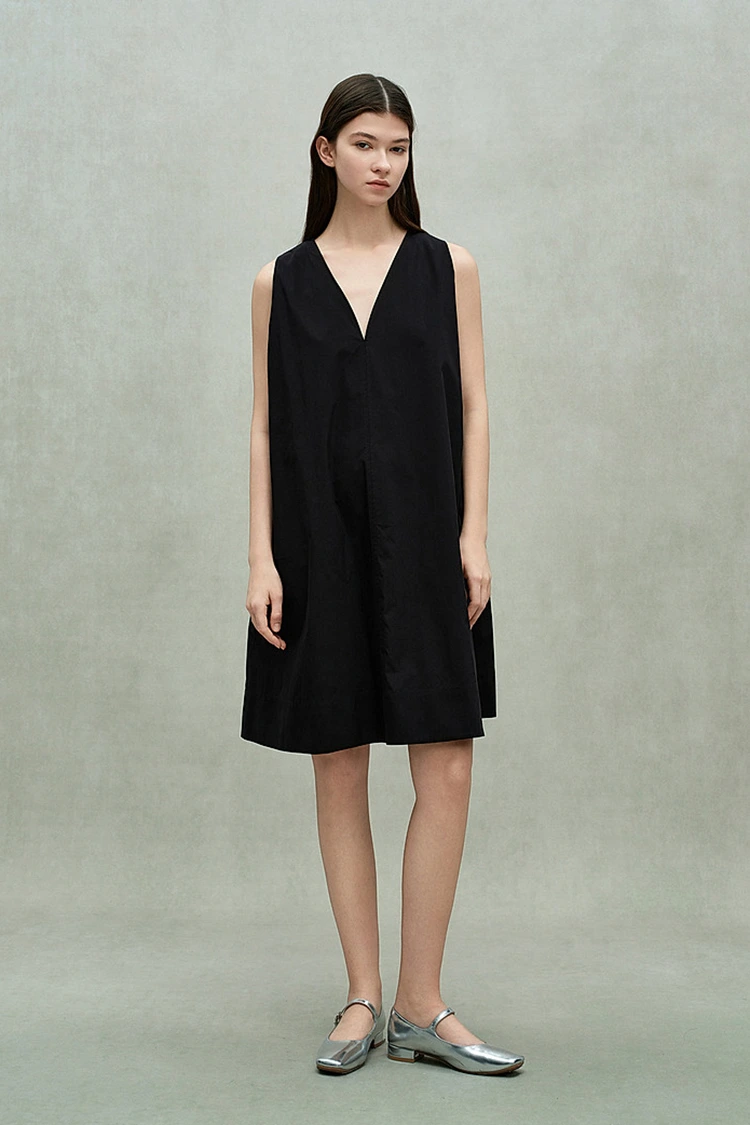 فستان نسائي قطني كاجوال بياقة على شكل حرف V